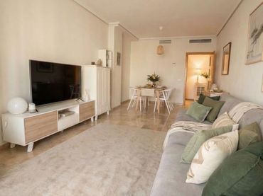 Piso con ascensor en venta en Av. del Port