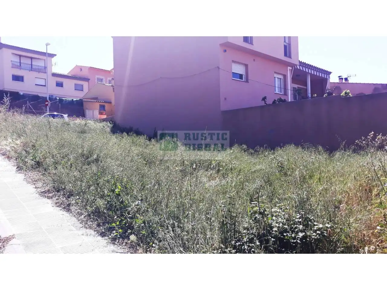 Wohnbaugrundstück zum Verkauf in Calle Nàpols, imagen 2