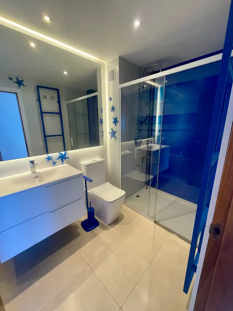 Badezimmer von Dachboden zur Miete in Son Servera mit Klimaanlage, Heizung und Terrasse