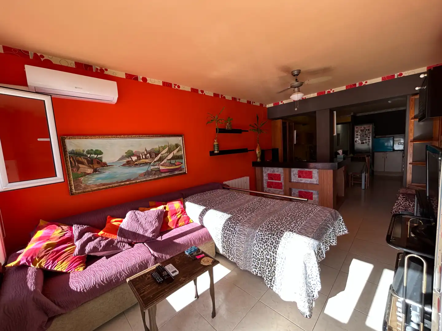 Habitación de Apartamento en venta en Llançà con Aire acondicionado, Calefacción y Terraza
