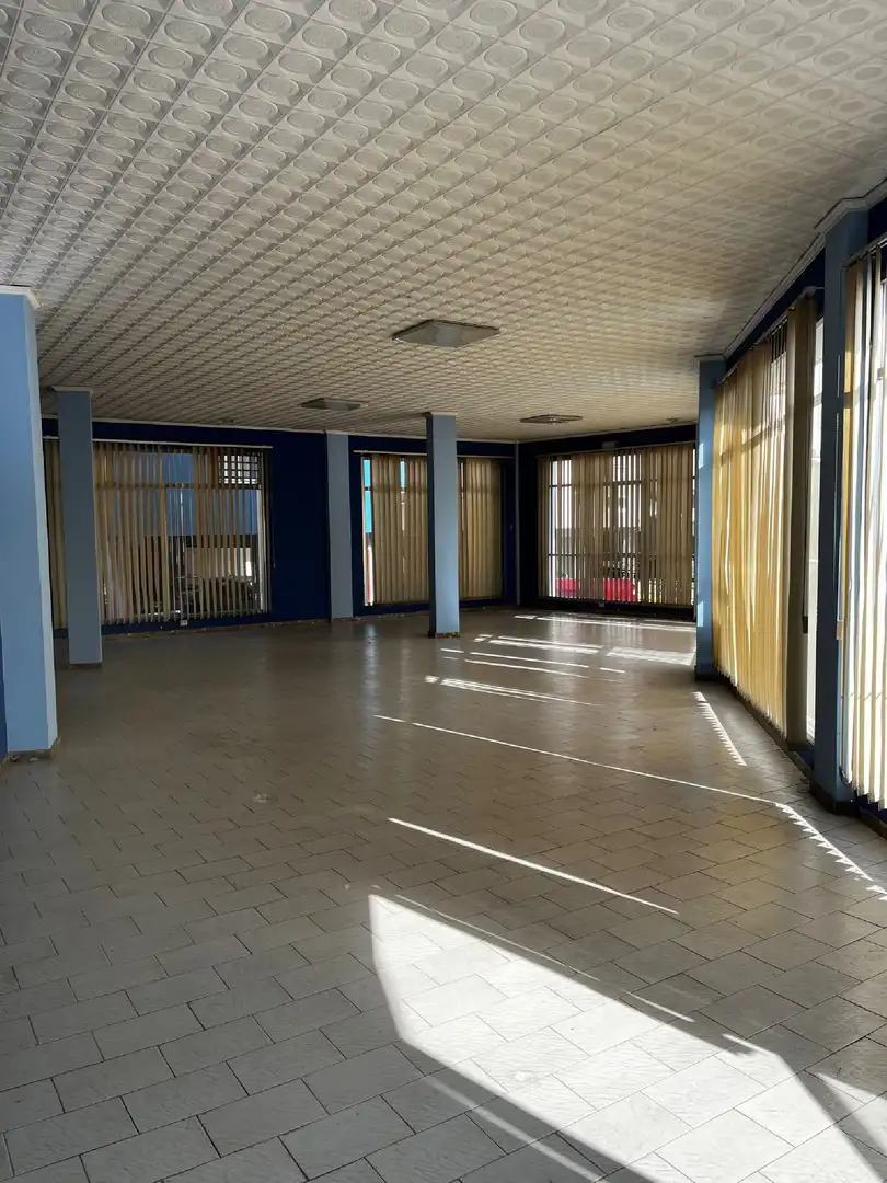 Commercial properties for sale in Pontedeume