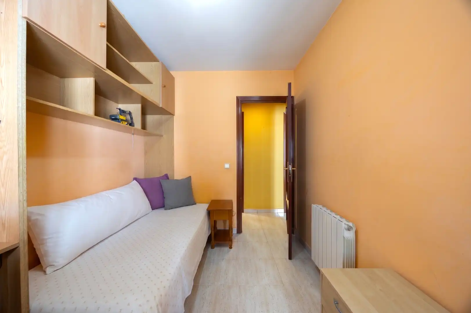 Habitación de Piso en venta en Villanueva de la Cañada con Calefacción, Terraza y Trastero