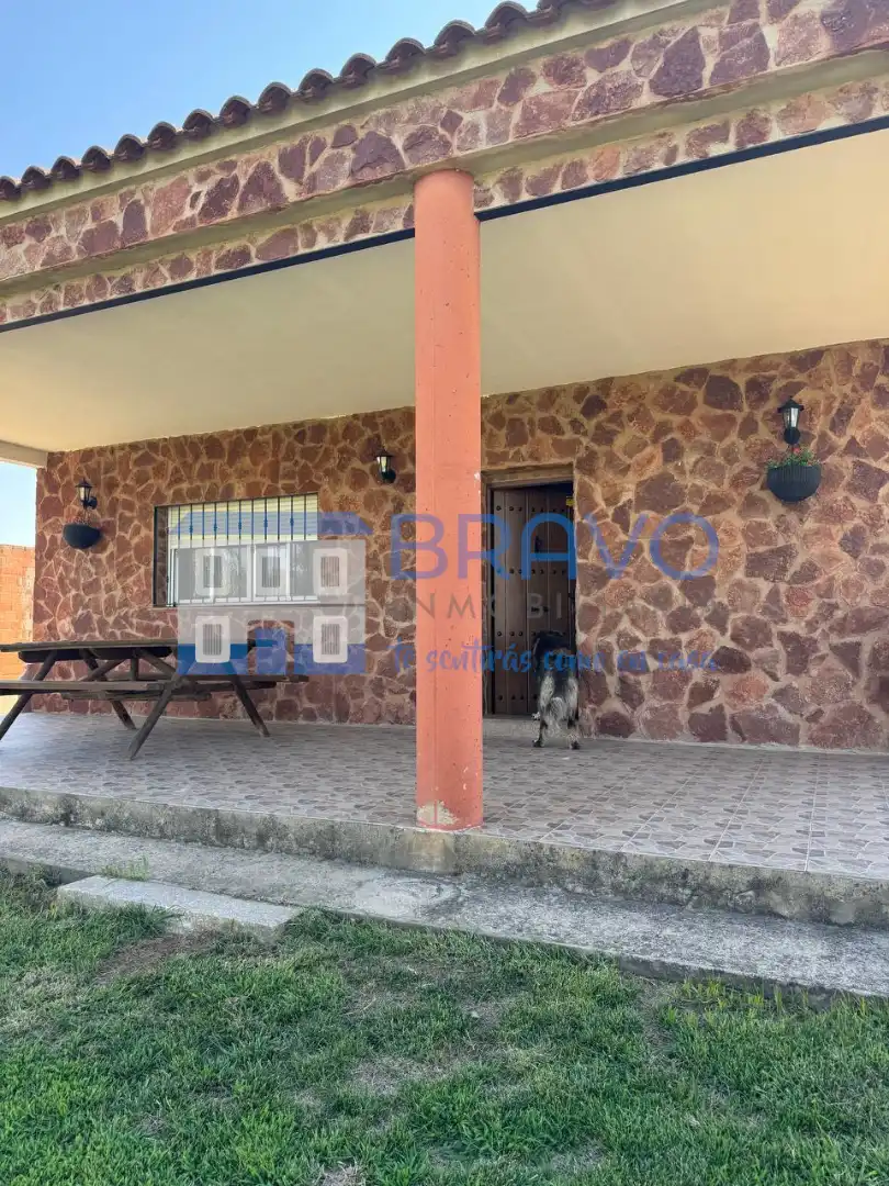 Vista exterior de Casa o chalet en venta en Medellín con Aire acondicionado, Jardín privado y Trastero