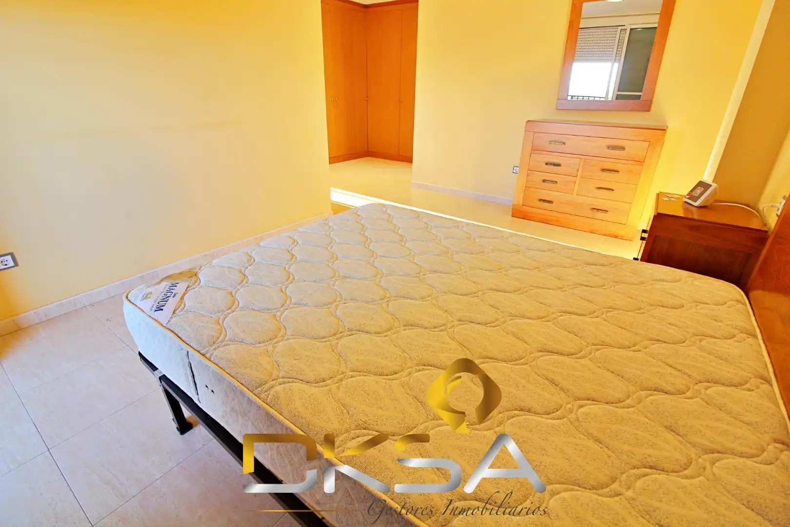 Habitación de Casa o chalet en venta en Castellón de la Plana / Castelló de la Plana con Aire acondicionado, Jardín privado y Terraza