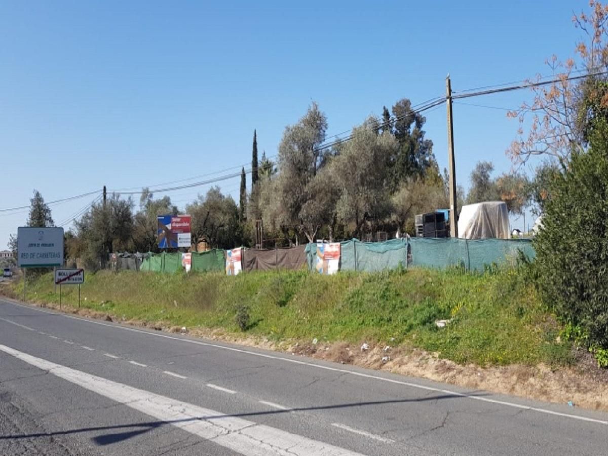Residential for sale in Bollullos de la Mitación