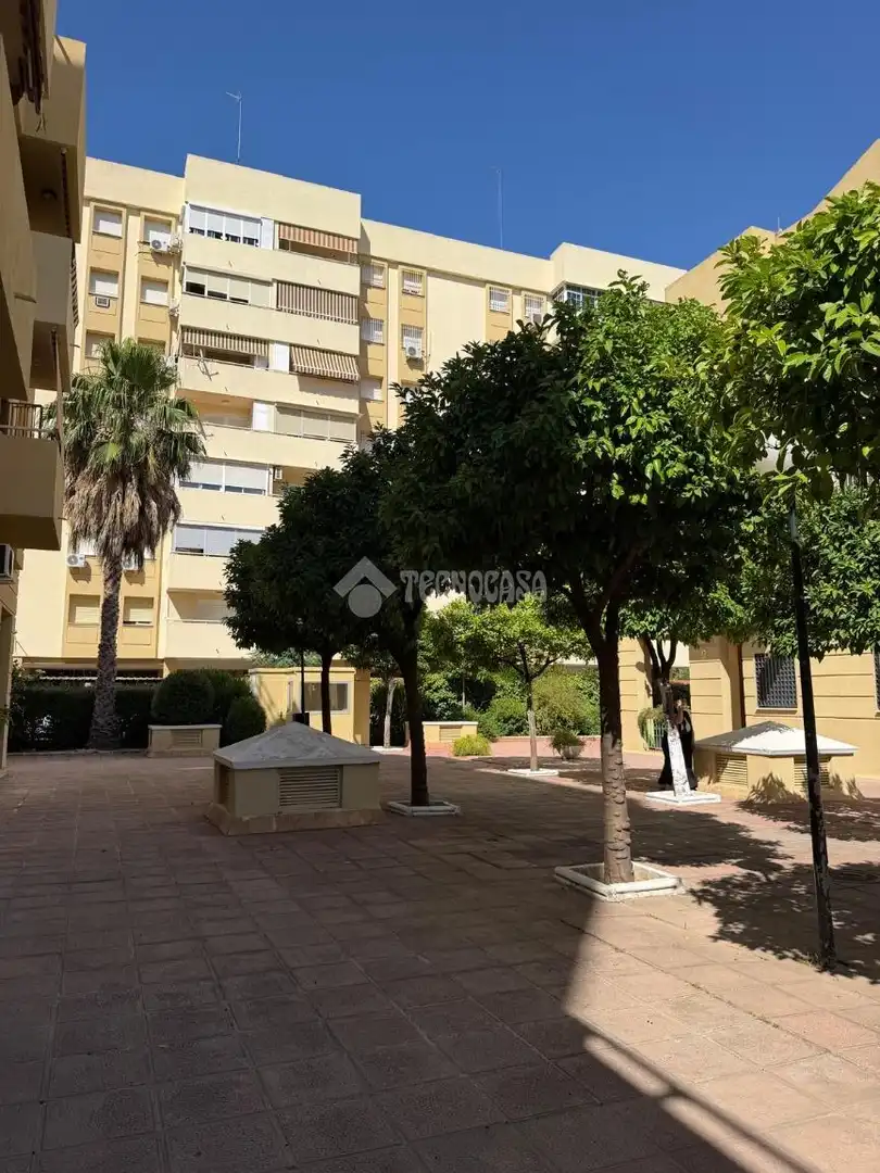 Vista exterior de Piso en venta en Sevilla con Aire acondicionado