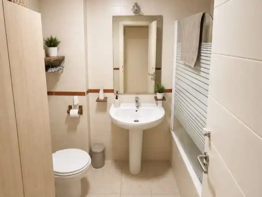 Bany de Pis en venda en San Bernabé