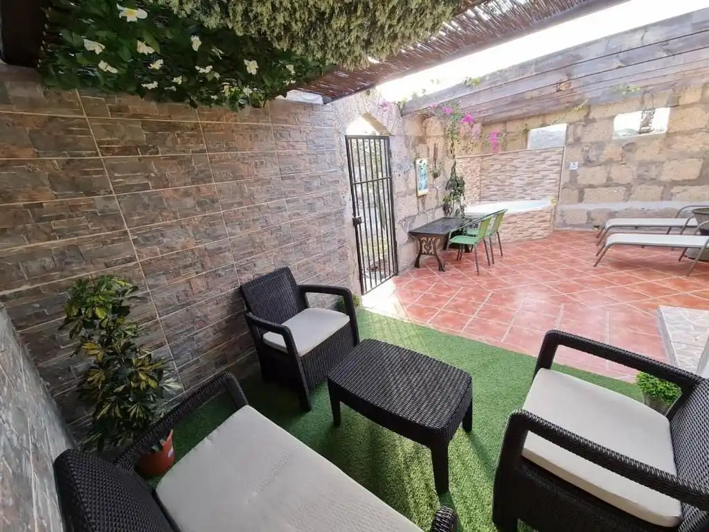 Casa con jardín en venta en Piedra hincada  a Tejina, imagen 16
