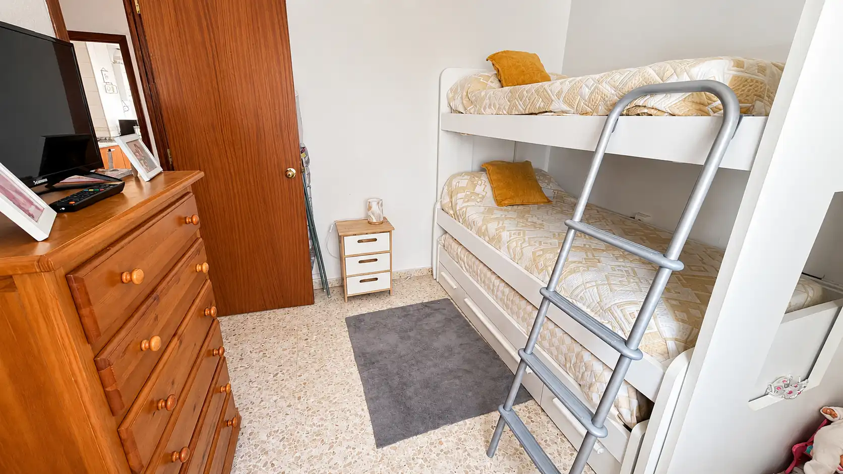 Flat with terrace for sale in Crevillet - Pinar Alto, imagen 7