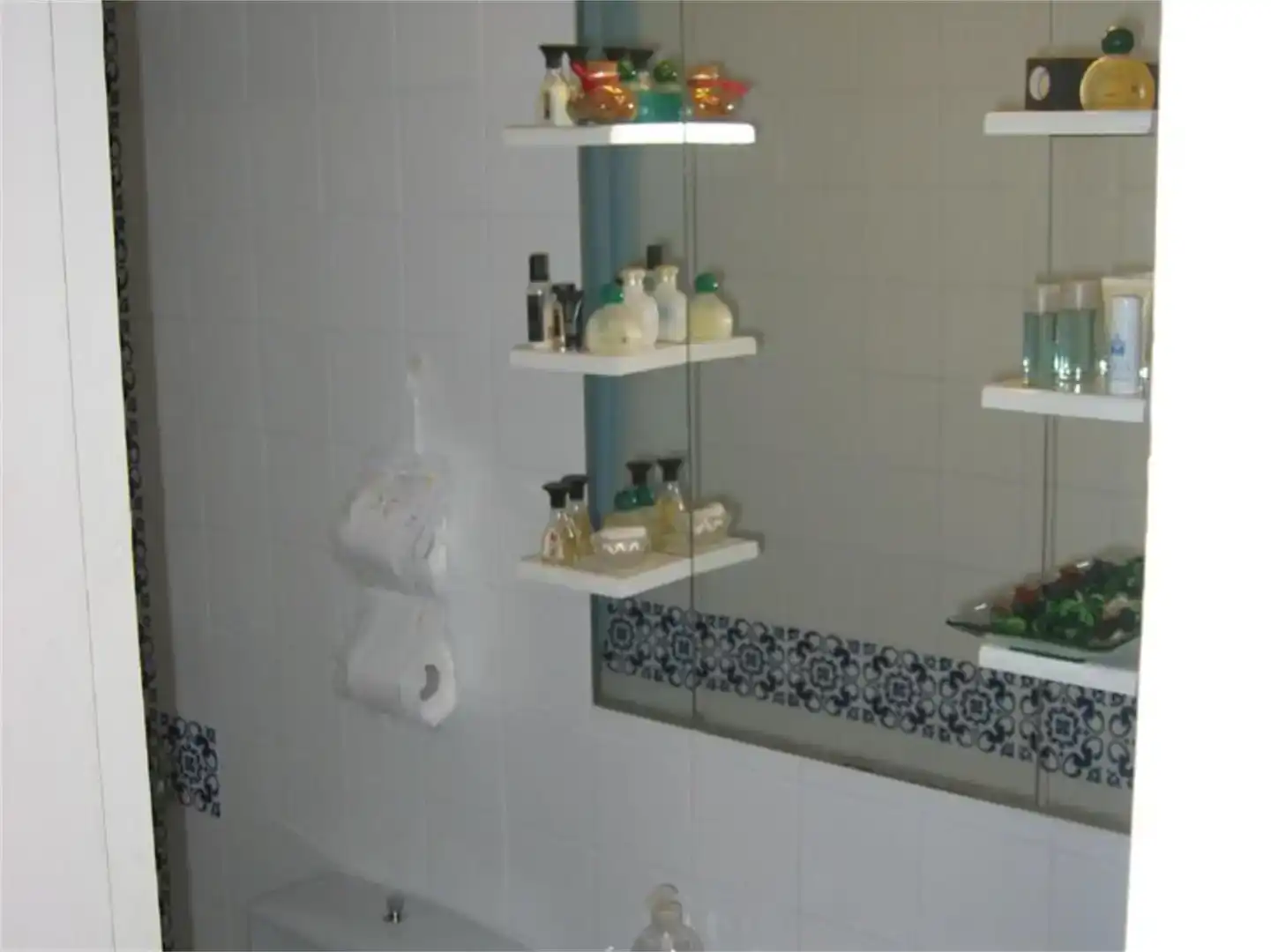 Badezimmer von Dachboden zum Verkauf in Alp