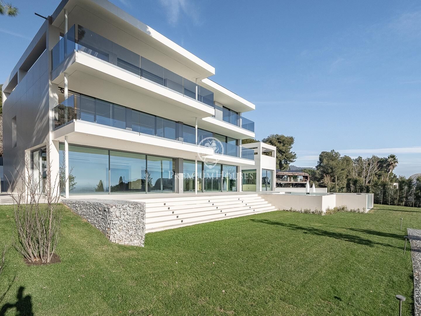 Vista exterior de Casa o xalet en venda en  Barcelona Capital amb Aire condicionat, Calefacció i Jardí privat