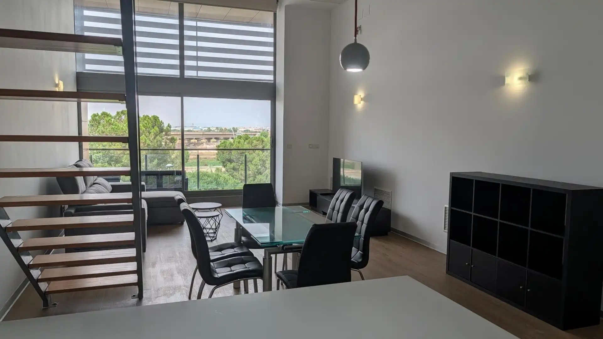 Comedor de Dúplex en venta en Valencia con Aire acondicionado, Terraza y Amueblado