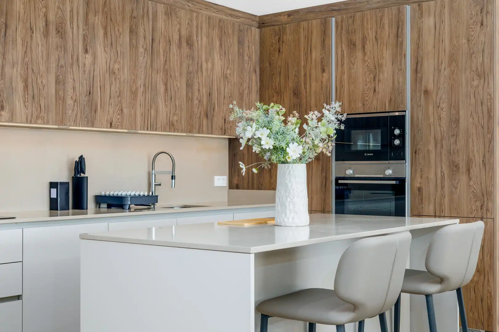 Cocina de Apartamento en venta en Benahavís con Aire acondicionado, Calefacción y Jardín privado