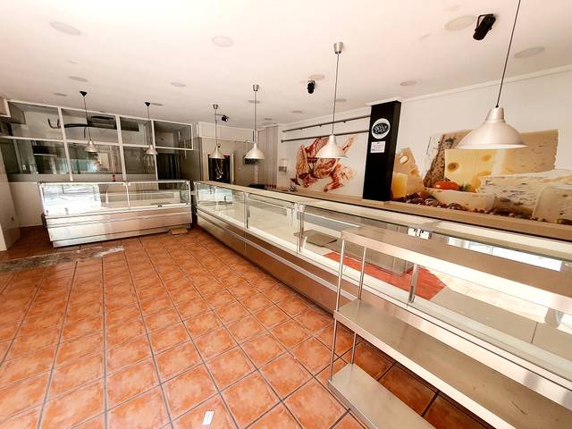 Local comercial en Alquiler en Plaza Crevillente - Antiguos Juzgados - El Asilo