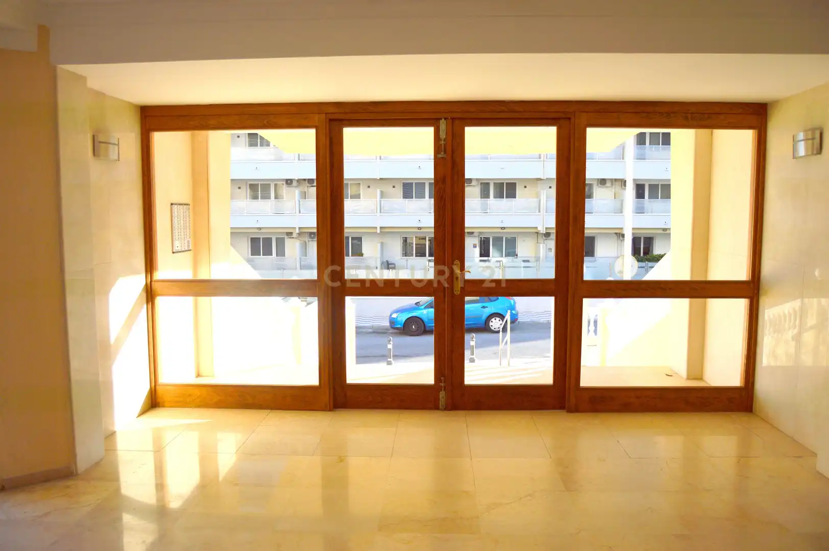 Study for rent in Torremolinos  with Air Conditioner, Private garden and Furnished