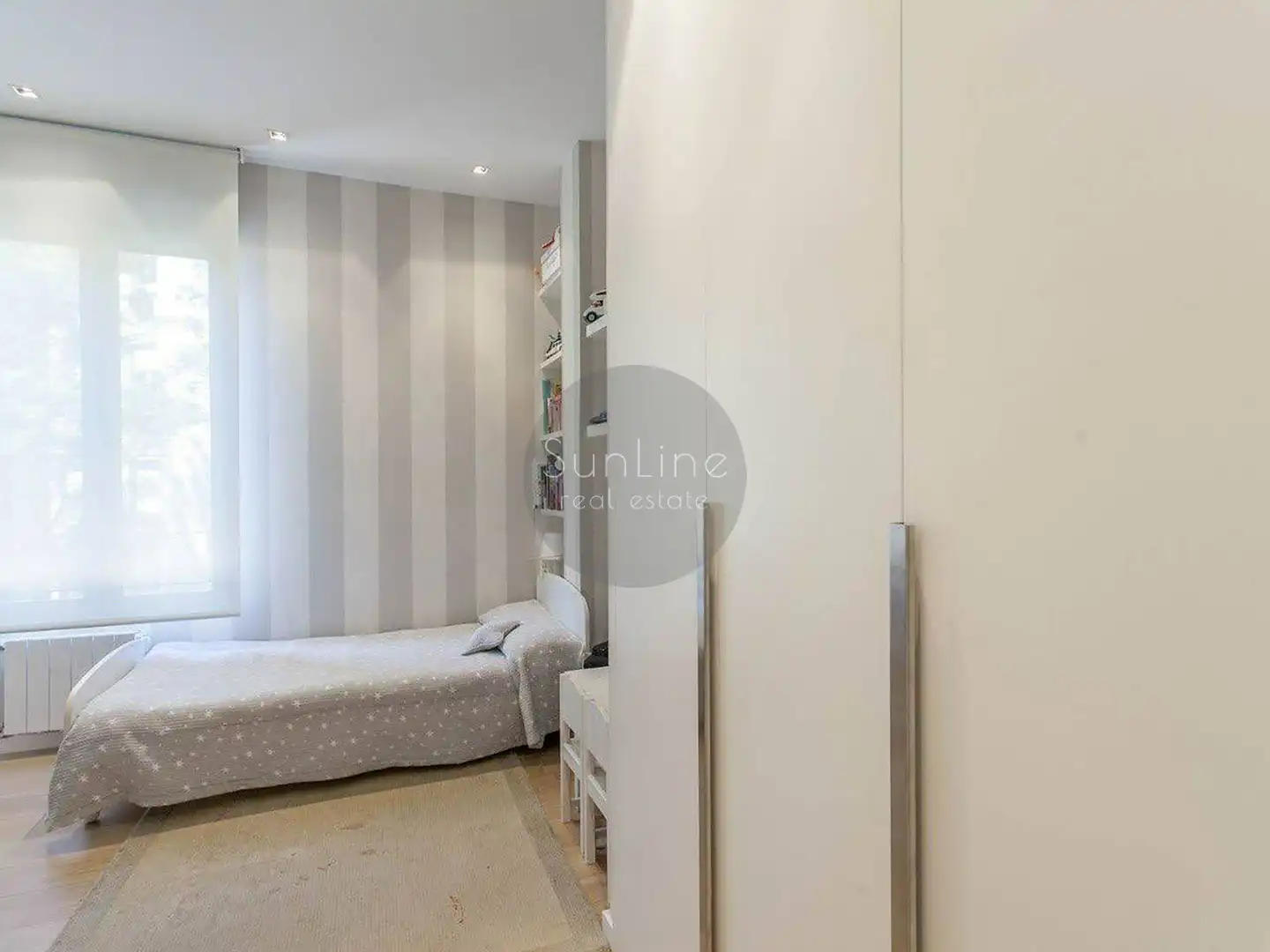 Bedroom of Flat for rent in Valencia  with Air Conditioner, Furnished and Pets allowed