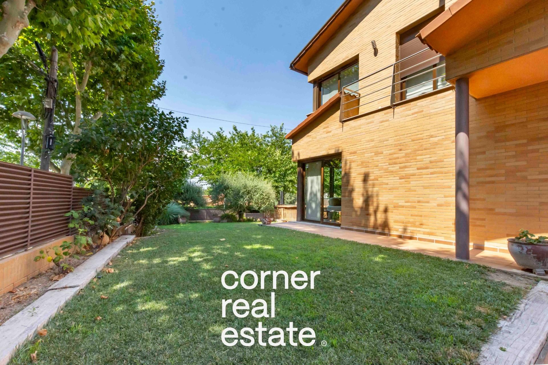 Garden of House or chalet for sale in Sant Cugat del Vallès  with Heating, Private garden and Terrace