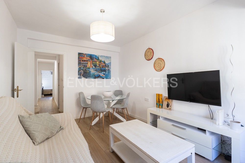 Living room of Apartment to rent in Alfafar  with Heating, Parquet flooring and Furnished