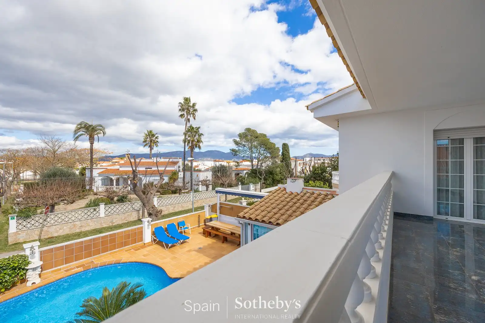 House with pool for sale in Requesens, imagen 35