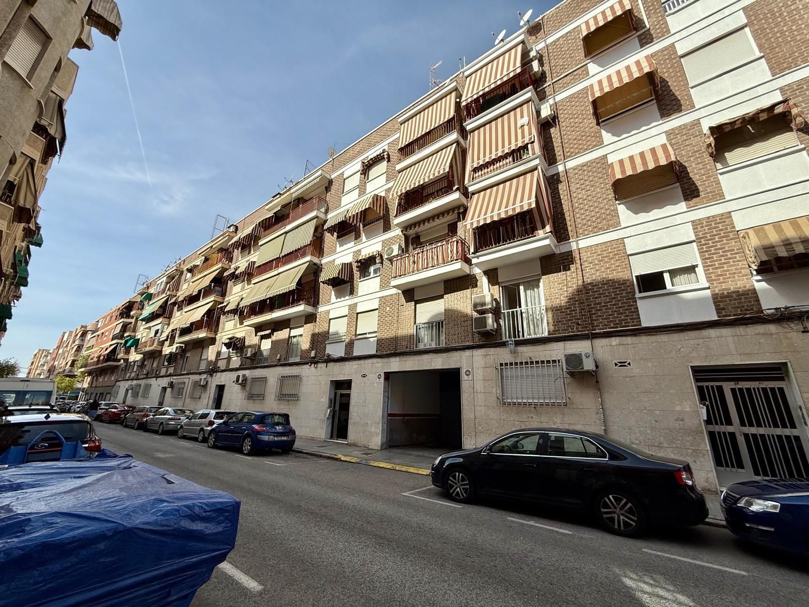 Exterior view of Garage to rent in Elche / Elx