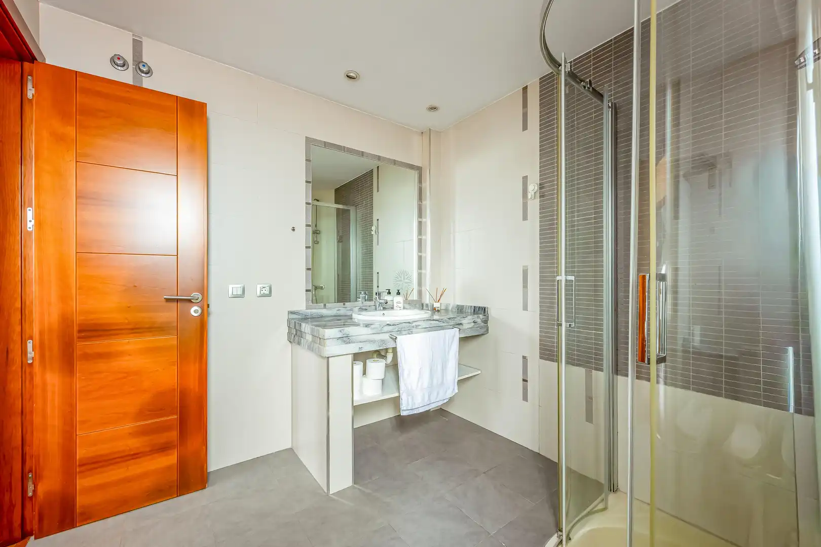Baño de Casa o chalet en venta en Santa María de Guía de Gran Canaria con Terraza, Trastero y Balcón