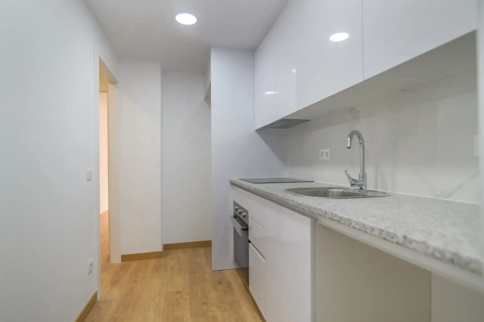 Kitchen of Flat for sale in Sant Boi de Llobregat  with Parquet flooring
