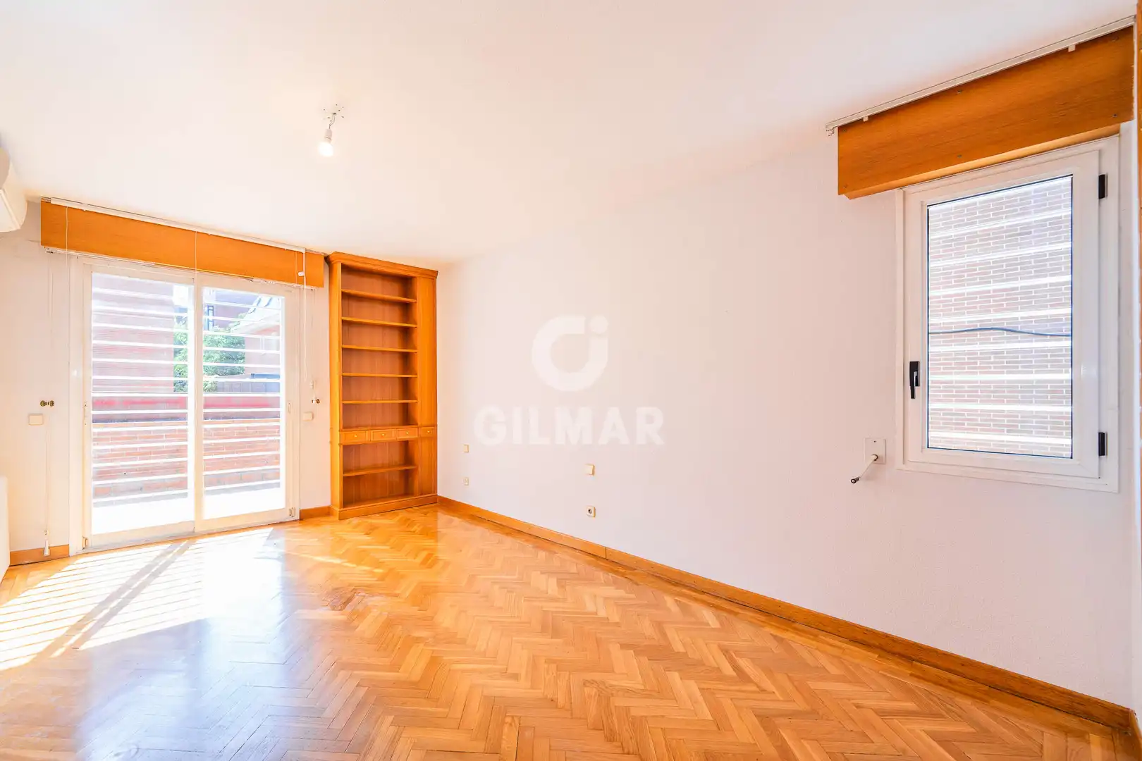 Bedroom of Detached homes for sale in Madrid  with Heating, Private garden and Swimming Pool