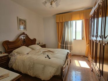 Flat for sale in Avenida Miguel Hernández