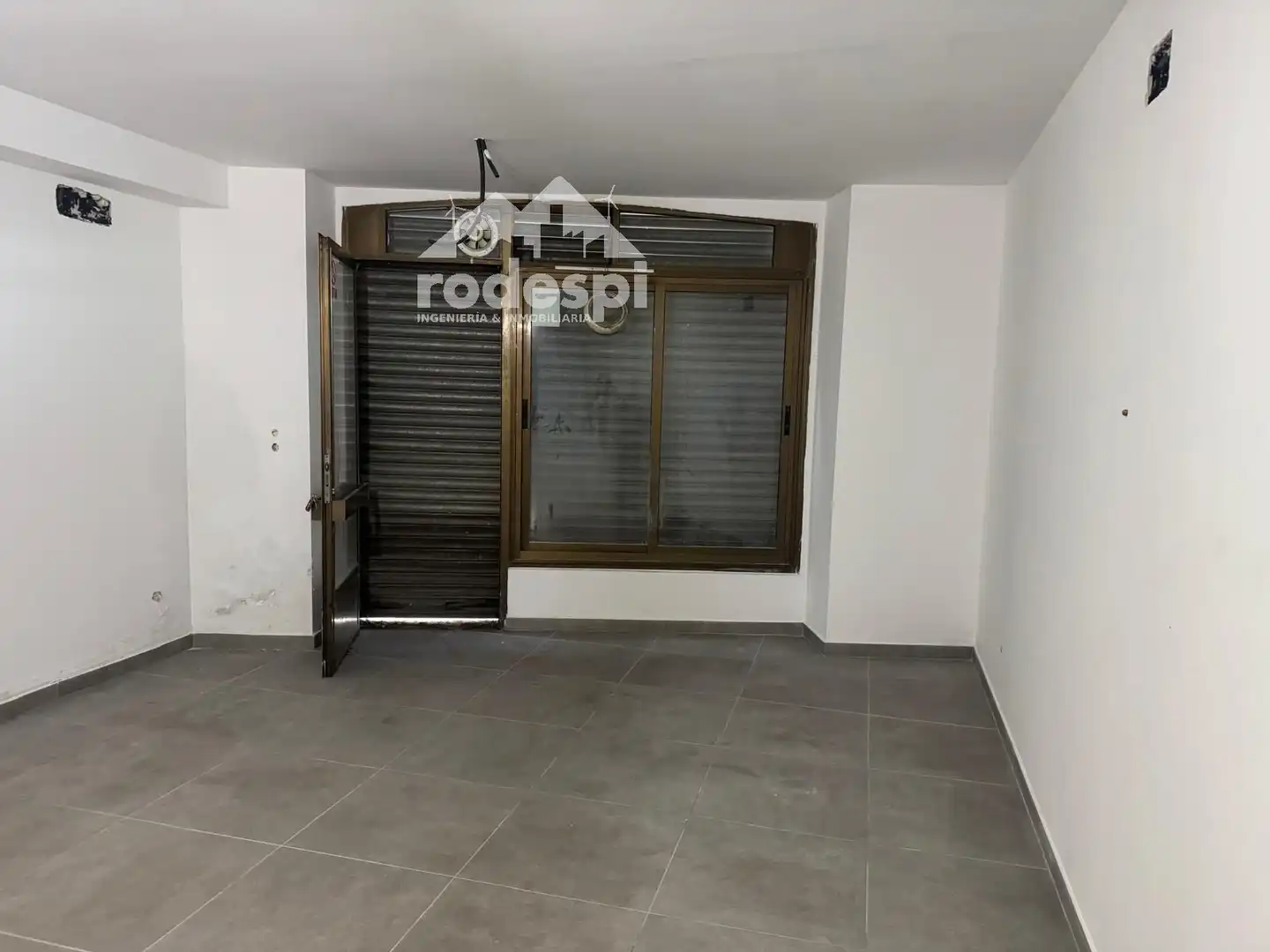Local comercial en alquiler en Ponteareas, imagen 3