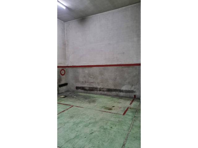 Garaje en Venta en Calle TEROL en Estació del Nord