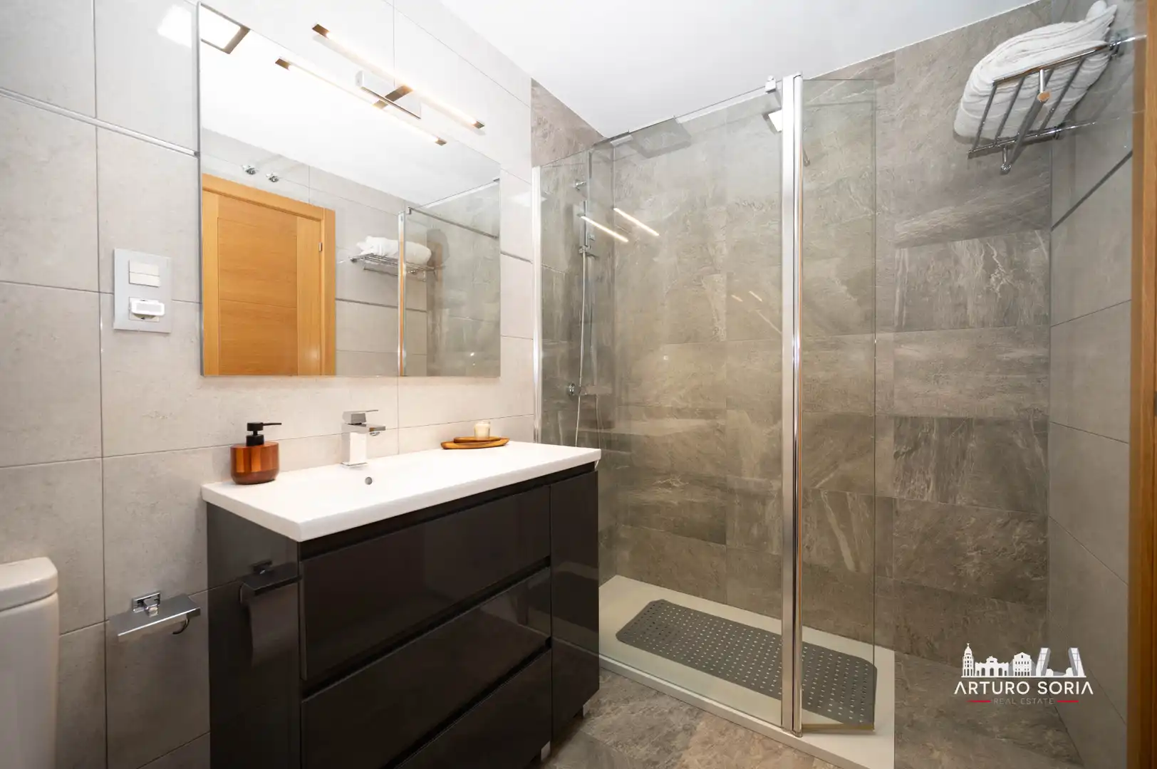 Baño de Piso en venta en Rivas-Vaciamadrid con Aire acondicionado, Calefacción y Trastero