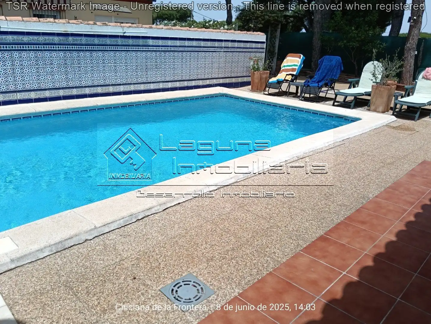 Piscina de Casa o xalet en venda en Chiclana de la Frontera amb Jardí privat, Piscina i Moblat