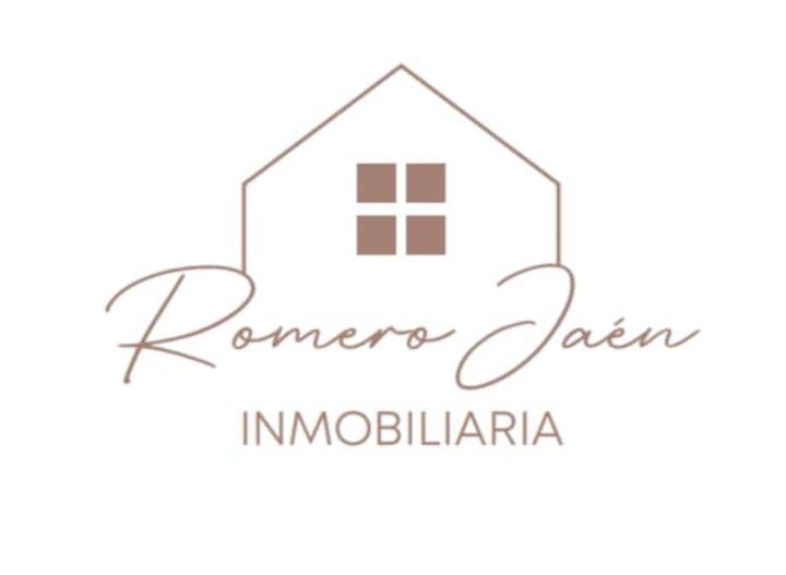 Exterior view of House or chalet for sale in  Jaén Capital  with Terrace, Storage room and Furnished