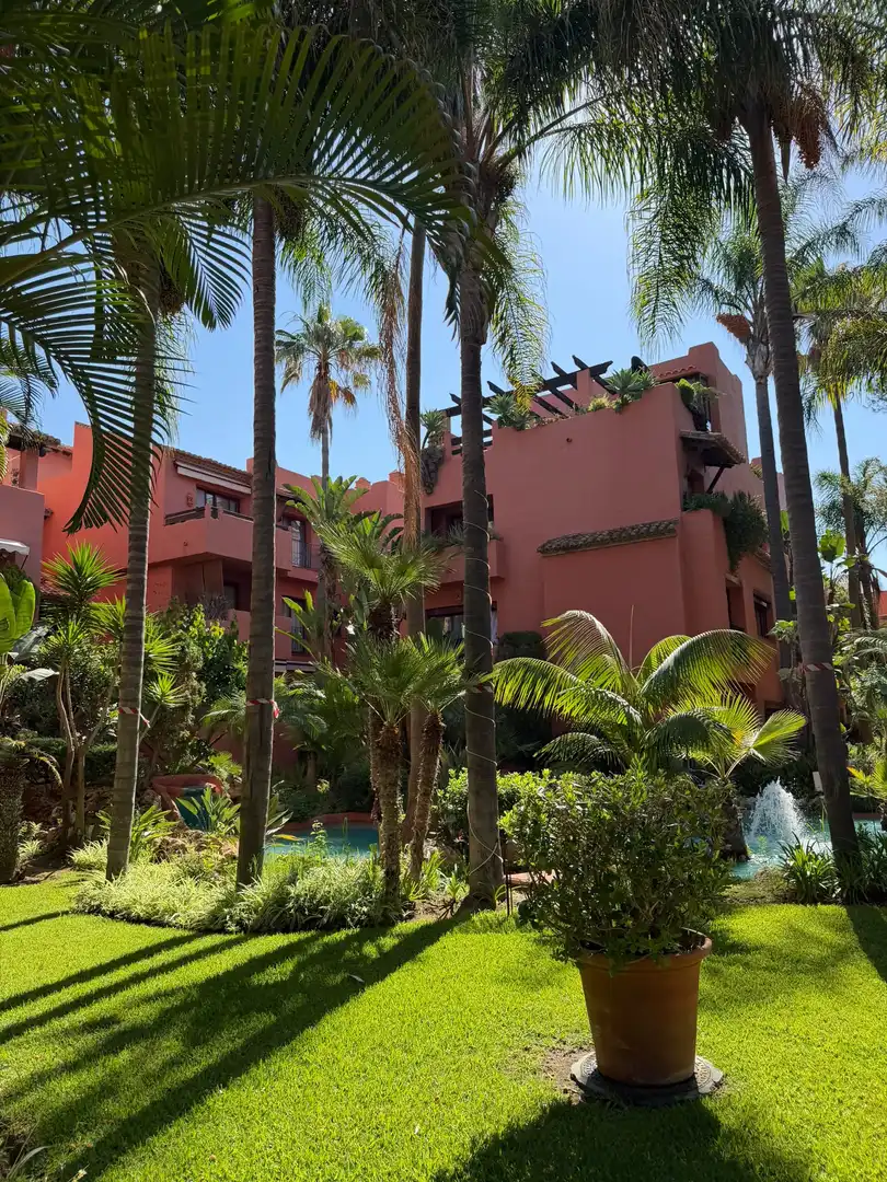 Apartamento de alquiler en Elviria