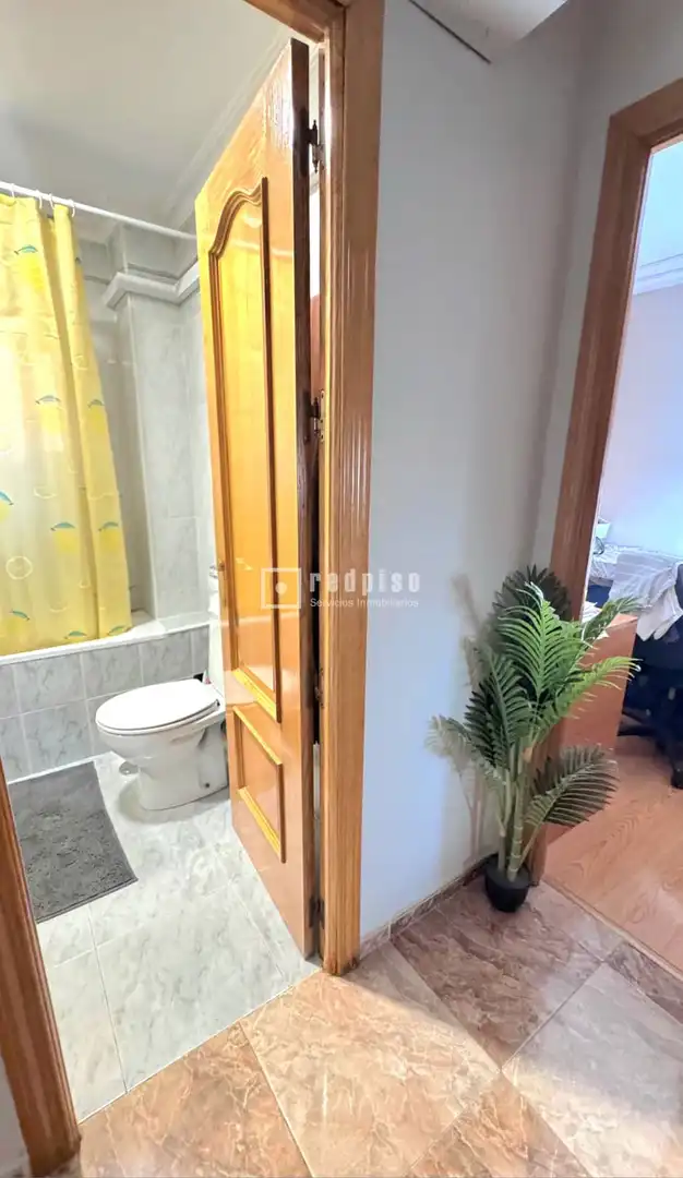 Bathroom of Flat for sale in Alcalá de Henares  with Air Conditioner, Heating and Terrace