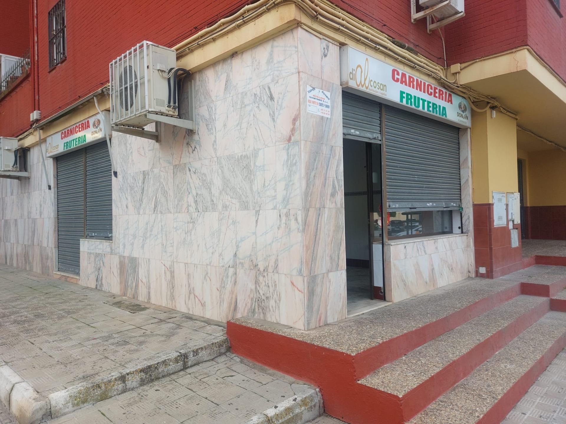 Local de lloguer en Montequinto amb Aire condicionat