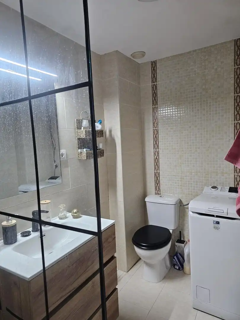 Baño de Dúplex en venta en La Torre de Claramunt con Aire acondicionado, Calefacción y Parquet