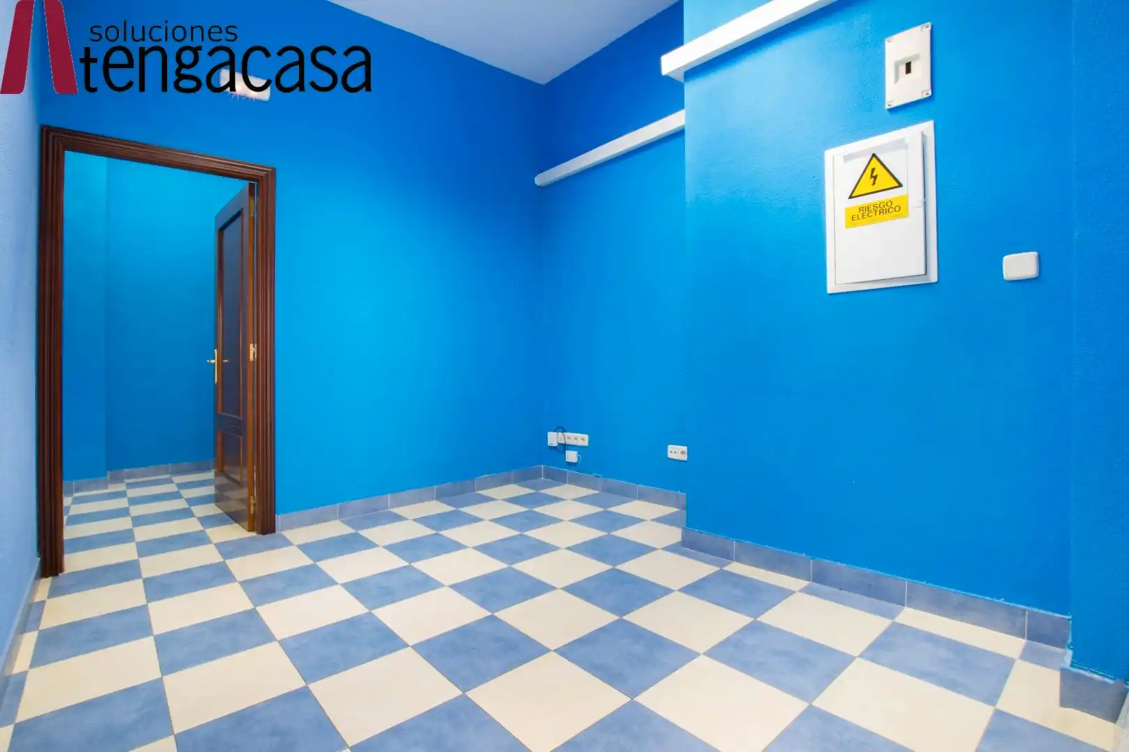Local en venta en Calle del Cerro Almodóvar, Aluche