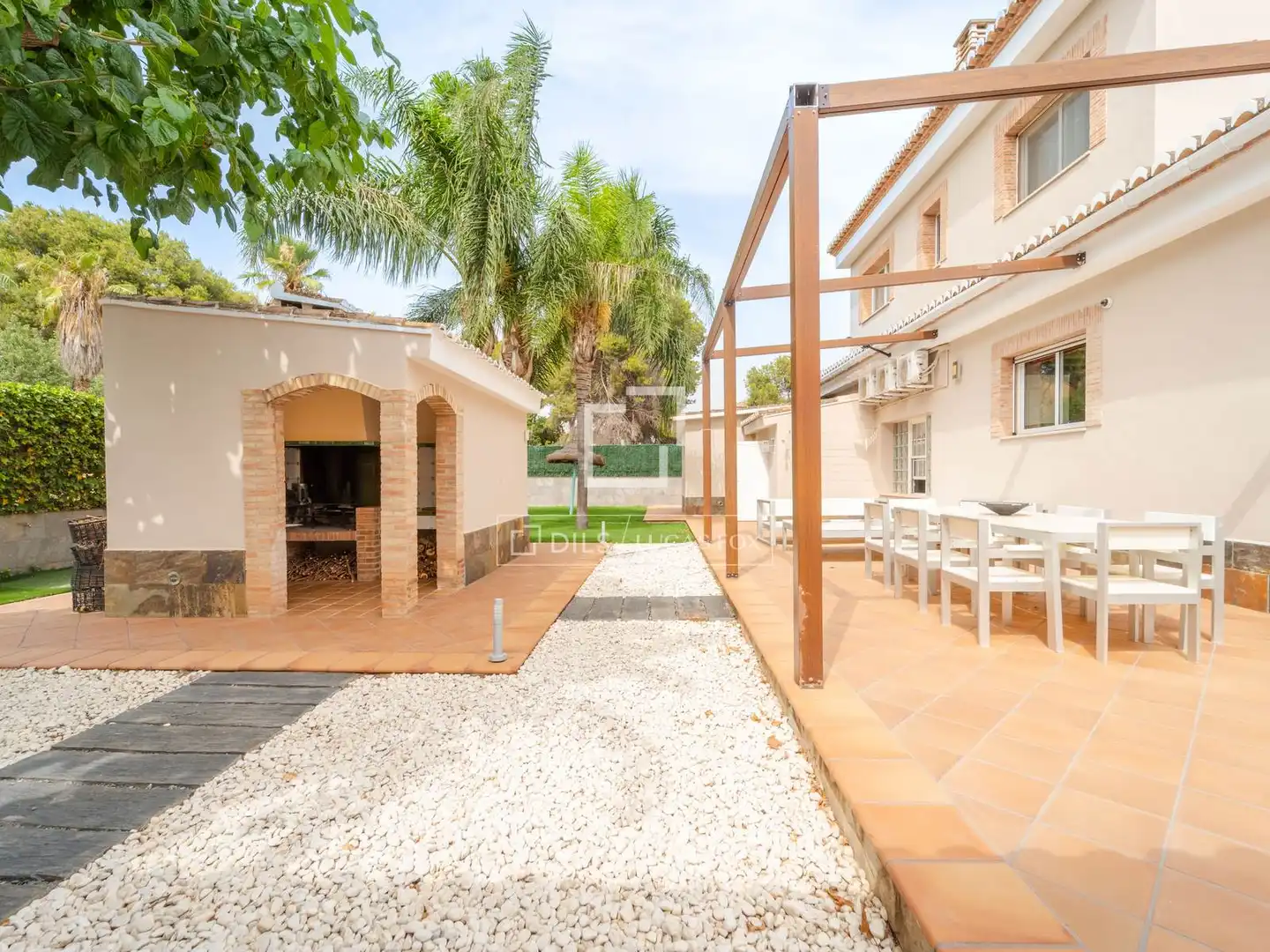Terrassa de Casa o xalet de lloguer en Bétera amb Aire condicionat, Jardí privat i Moblat