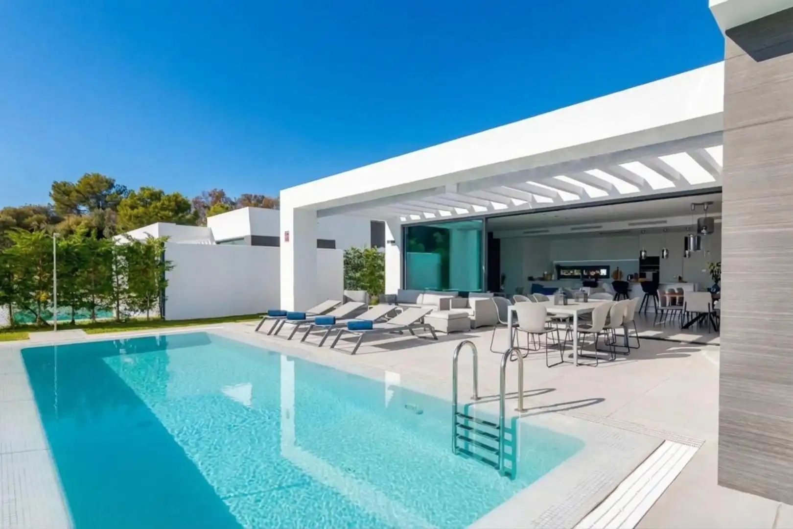 Terraza de Casa o chalet en venta en Marbella con Aire acondicionado, Jardín privado y Terraza