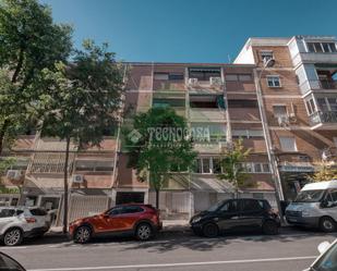 Exterior view of Flat for sale in  Madrid Capital  with Heating