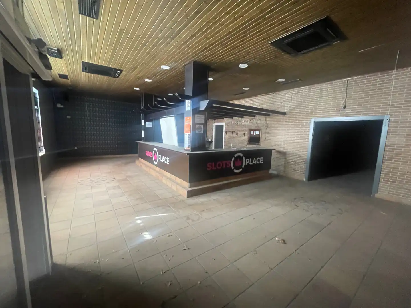 Local comercial en venda a Calle Zacarías de la Hera, imagen 3
