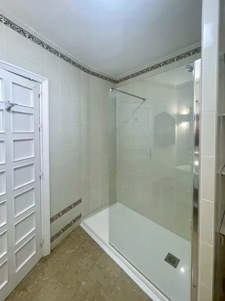 Bathroom of Flat for rent in Málaga  with Air Conditioner, Heating and Terrace
