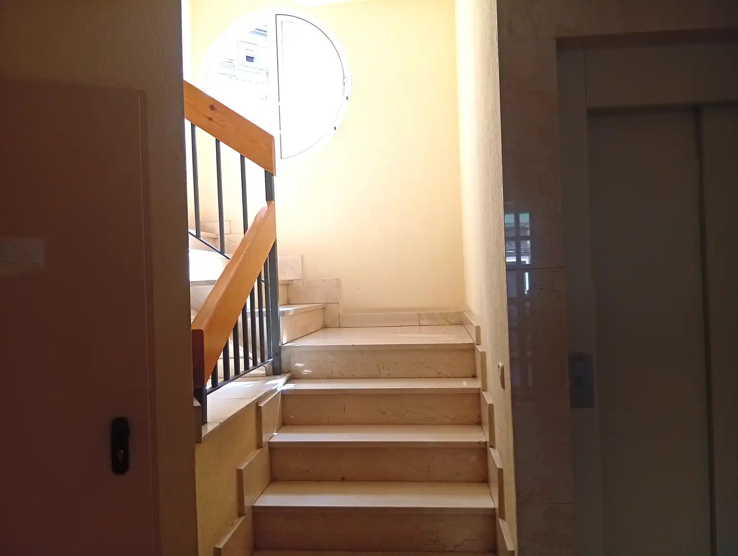 Flat for sale in Madrid  with Air Conditioner, Heating and Parquet flooring