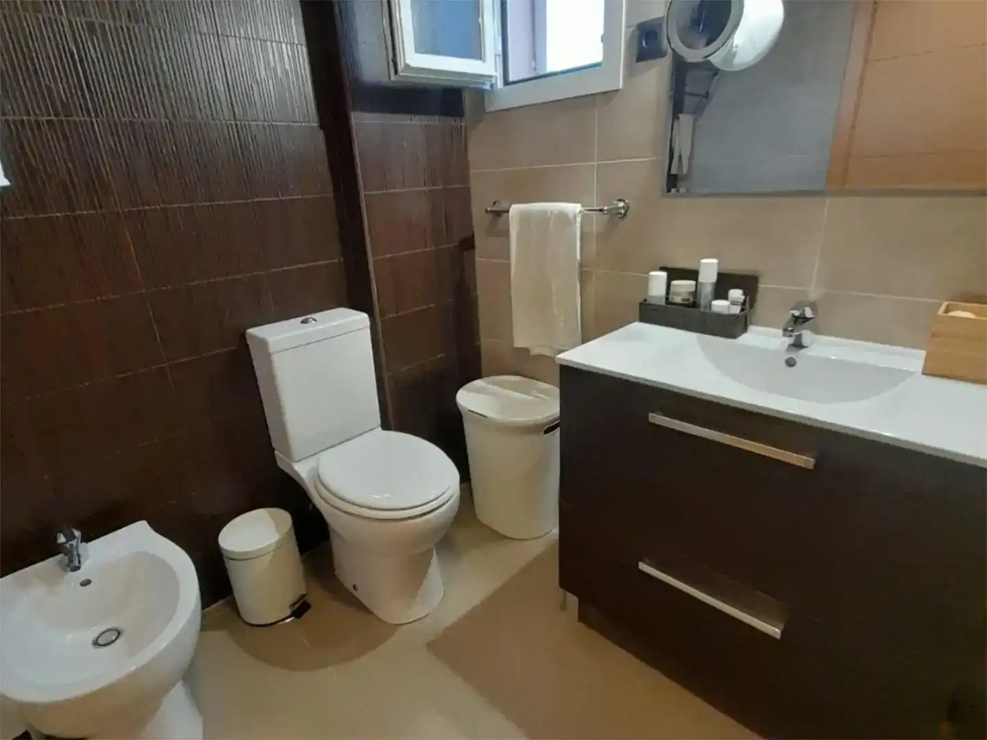 Bany de Pis de lloguer en Málaga amb Aire condicionat, Parquet i Piscina