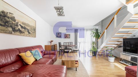 INMOBILIARIA CAPITAL HOME NAVALCARNERO VENDE EN EXCLUSIVA ESPECTACULAR DUPLEX DE TRES HABITACIONES Y GRAN BUHARDILLA CON ASEO, en