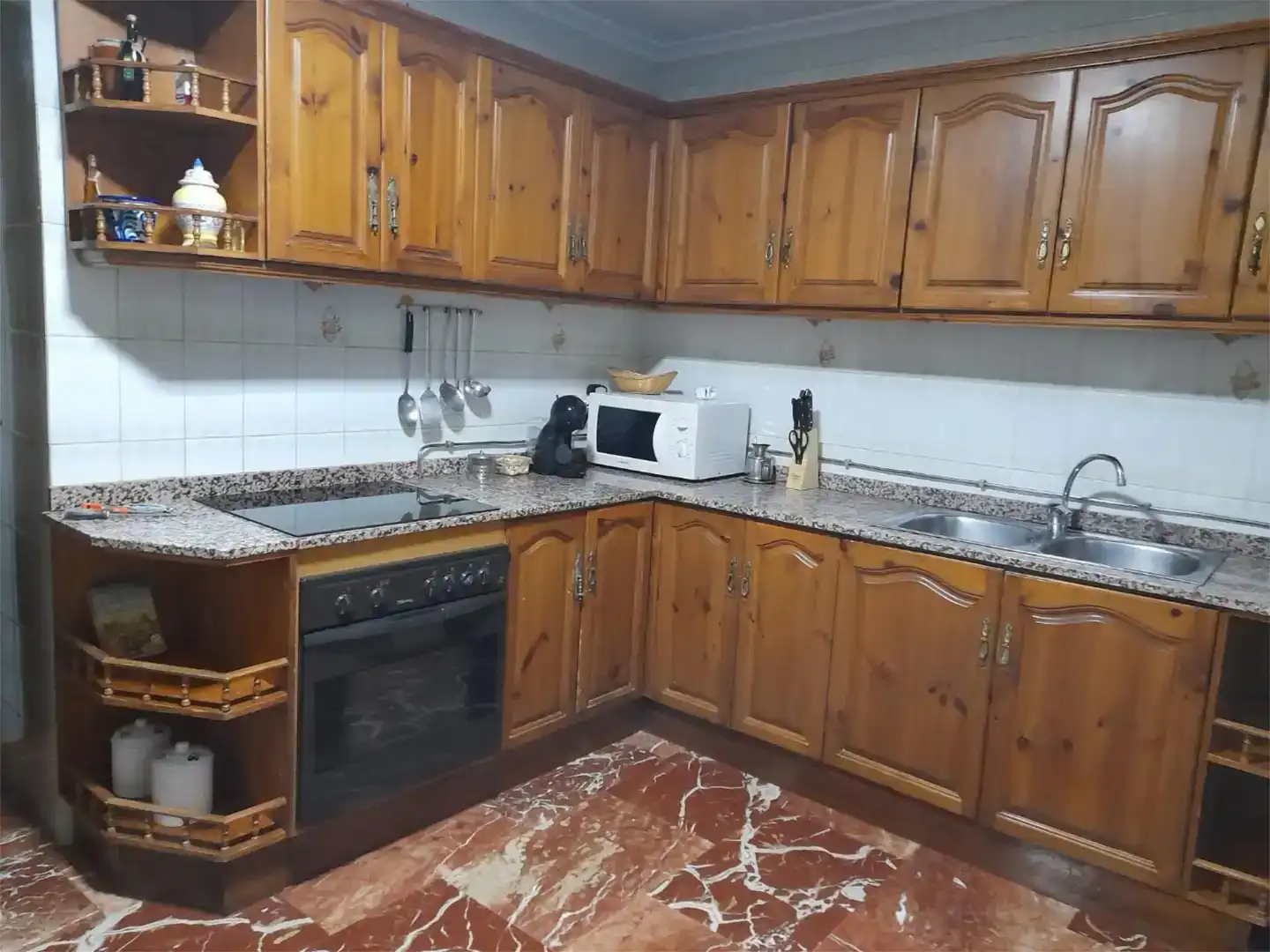 Cocina de Piso en venta en Luque con Aire acondicionado, Trastero y Amueblado