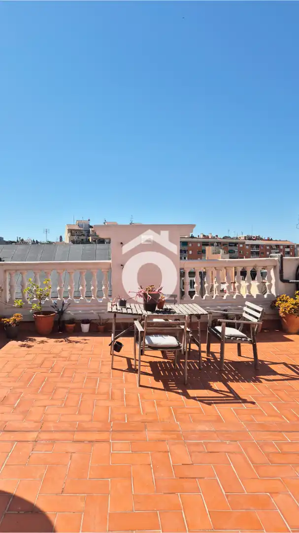Terrasse von Dachboden zum Verkauf in Barcelona