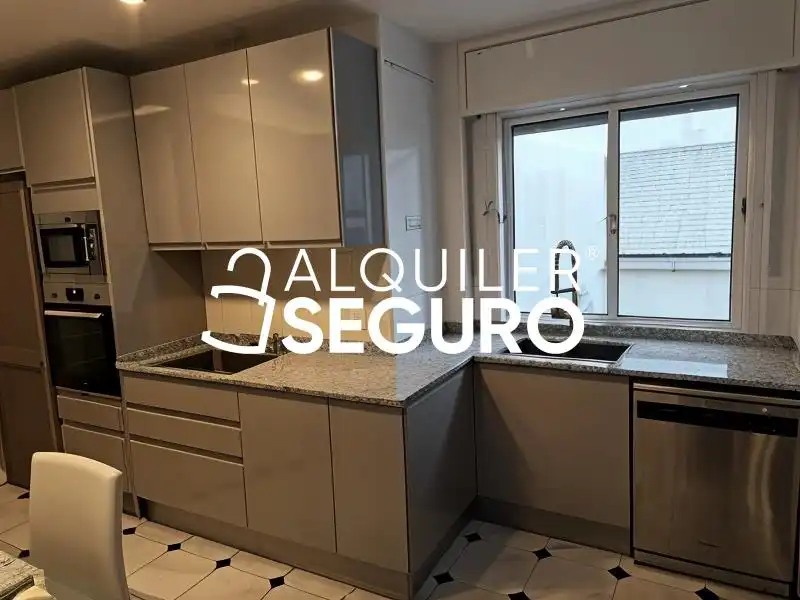 Cocina de Piso de alquiler en Alcantarilla con Aire acondicionado, Calefacción y Trastero