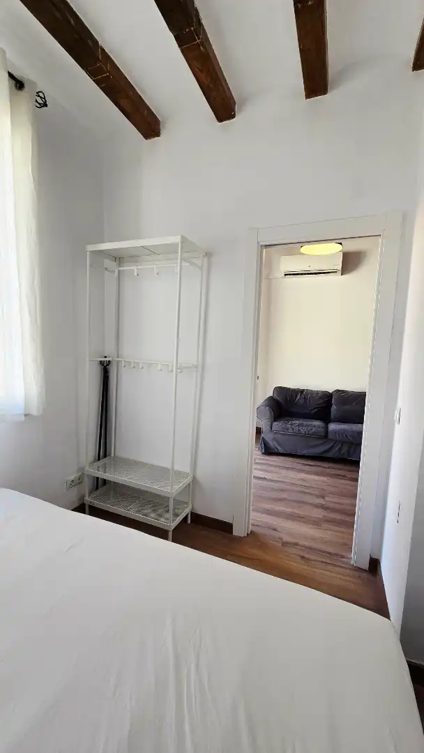Bedroom of Flat for sale in Barcelona  with Air Conditioner, Heating and Parquet flooring